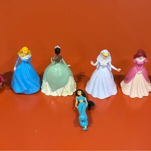 Disney Princess Mini Figurine Lot - 7 Pieces